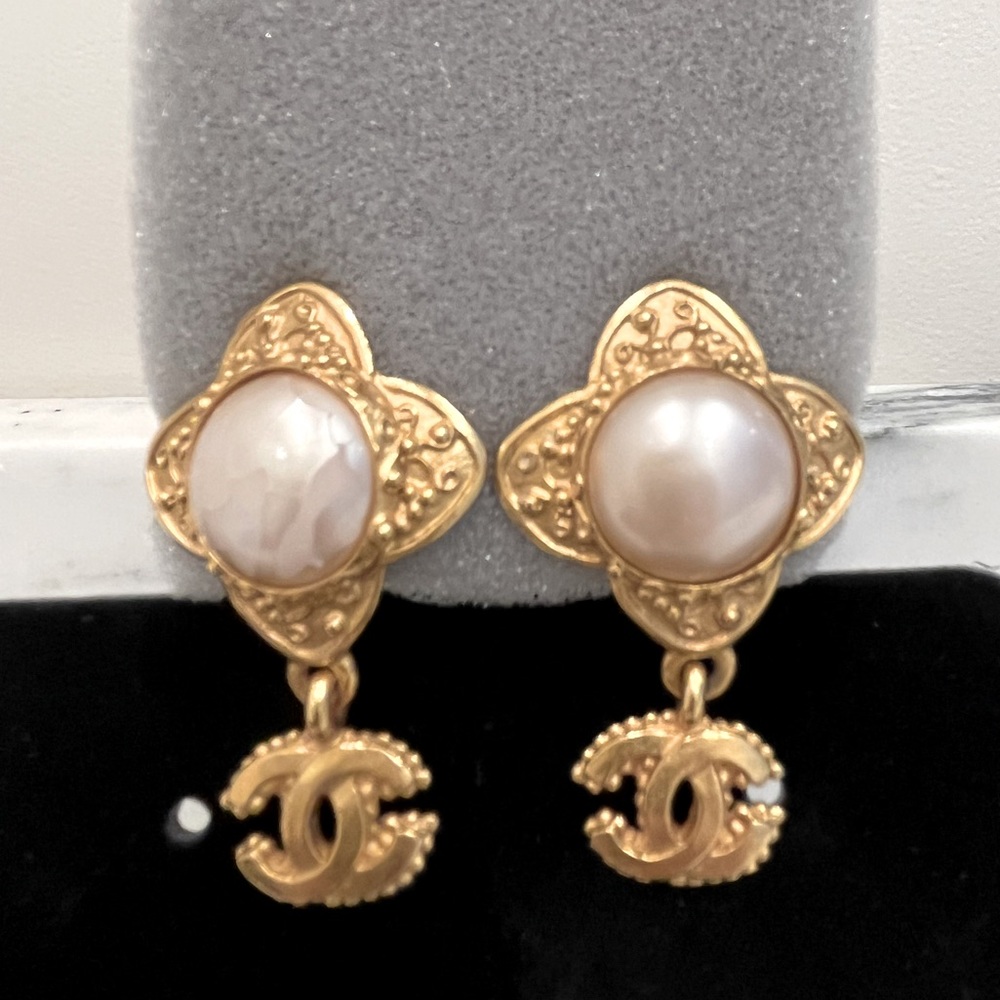 Chanel 1996 Earrings